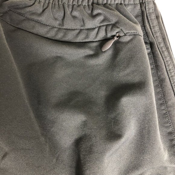 ADIDAS MEN'S ALL GRAY SWEATPANTS‎ JOGGERS TRAINING TRACK PANTS SIZE XL L39 - Picture 6 of 8